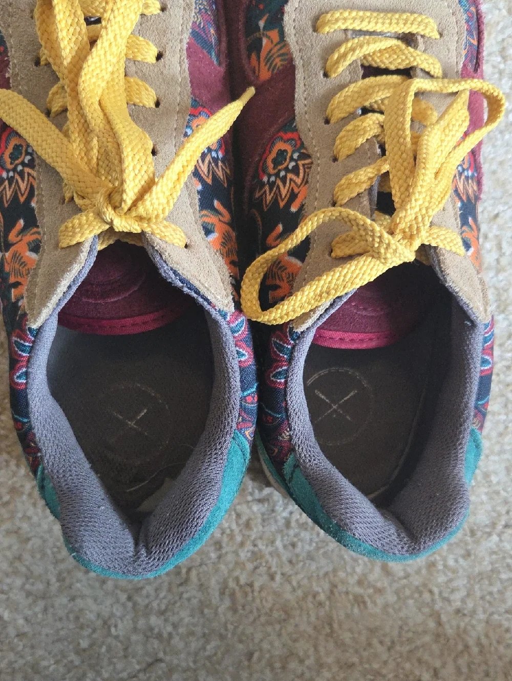 Inkkas Tennis Shoe - Picture 5 of 5